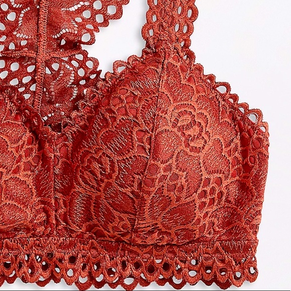 🆕Sz Med & Large Eyelet Racerback Bralette - Picture 2 of 5